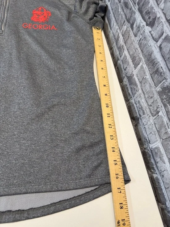 Georgia Bulldogs Grey Quarter-Zip Pullover with Red Logo - Picture 8 of 9